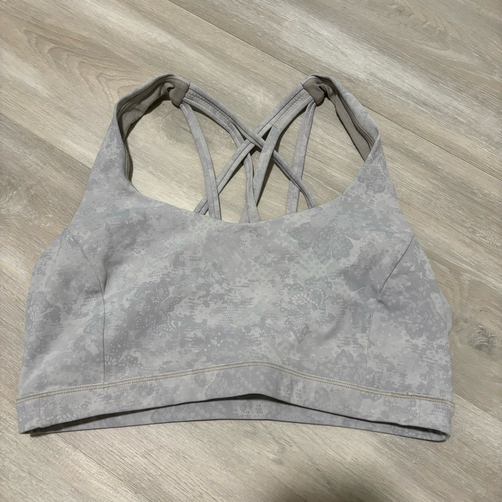 Lululemon Free to be Bra